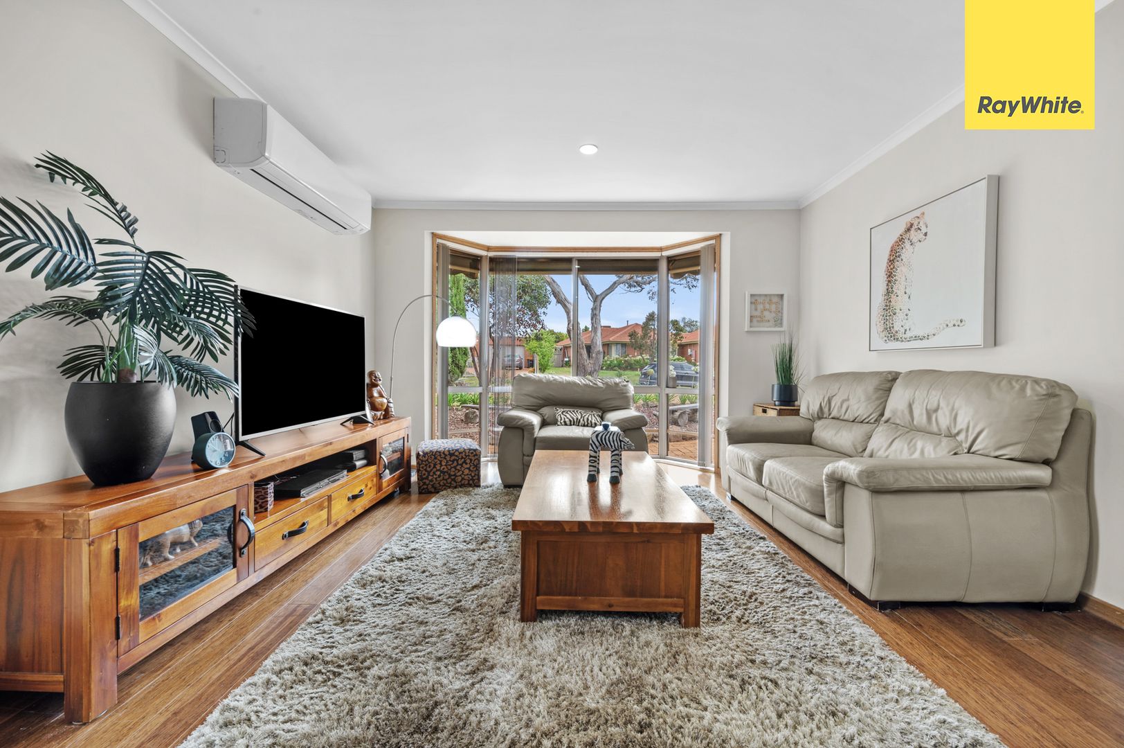 30 Pennyroyal Crescent, Kurunjang VIC 3337, Image 2