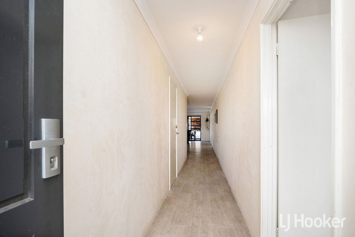 23 Salome Crescent, Lakelands WA 6180, Image 1