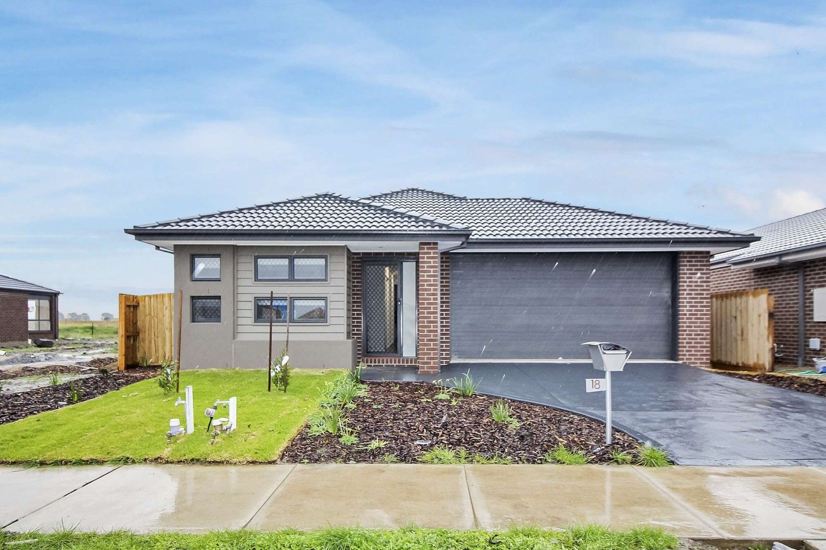 4 bedrooms House in 18 Corella Road ARMSTRONG CREEK VIC, 3217