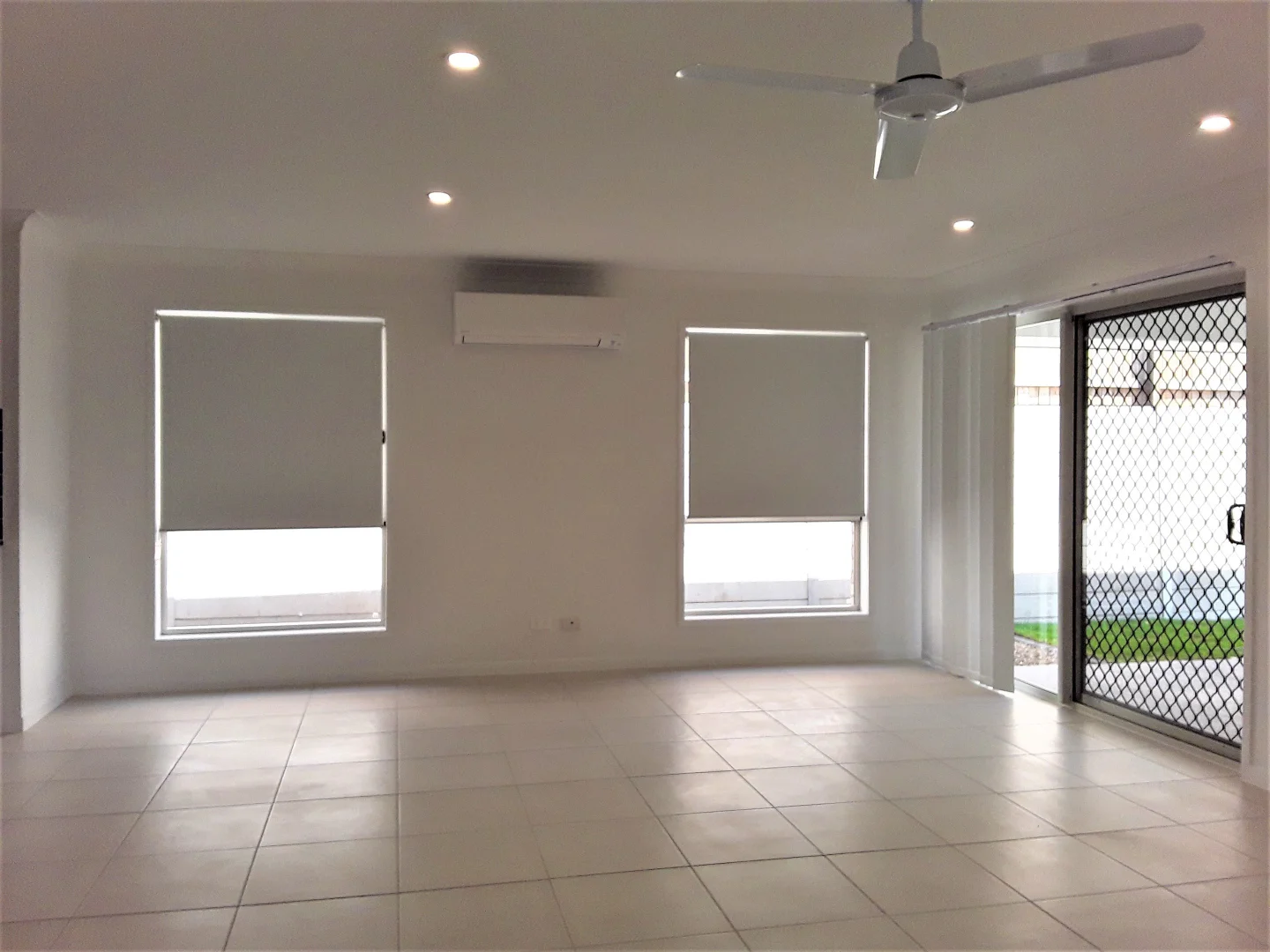 Additional image 4 of 19 Islay Street, Spring Mountain QLD 4300