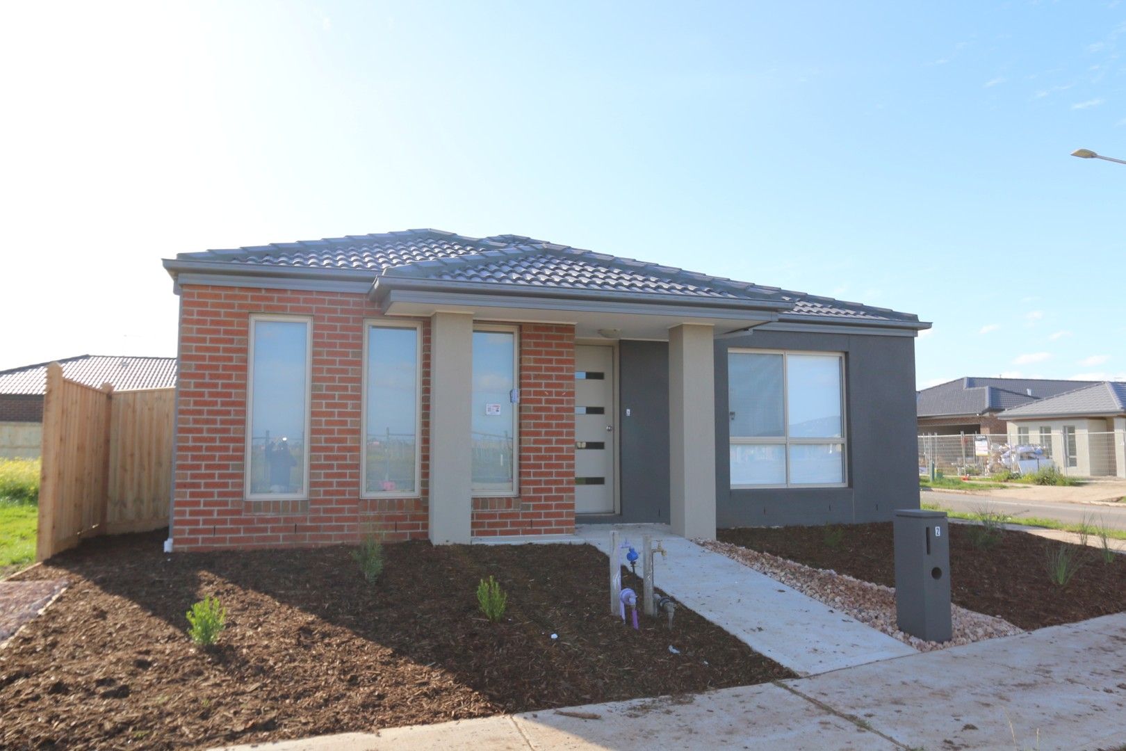 4 bedrooms House in 2 Cecil Road TARNEIT VIC, 3029