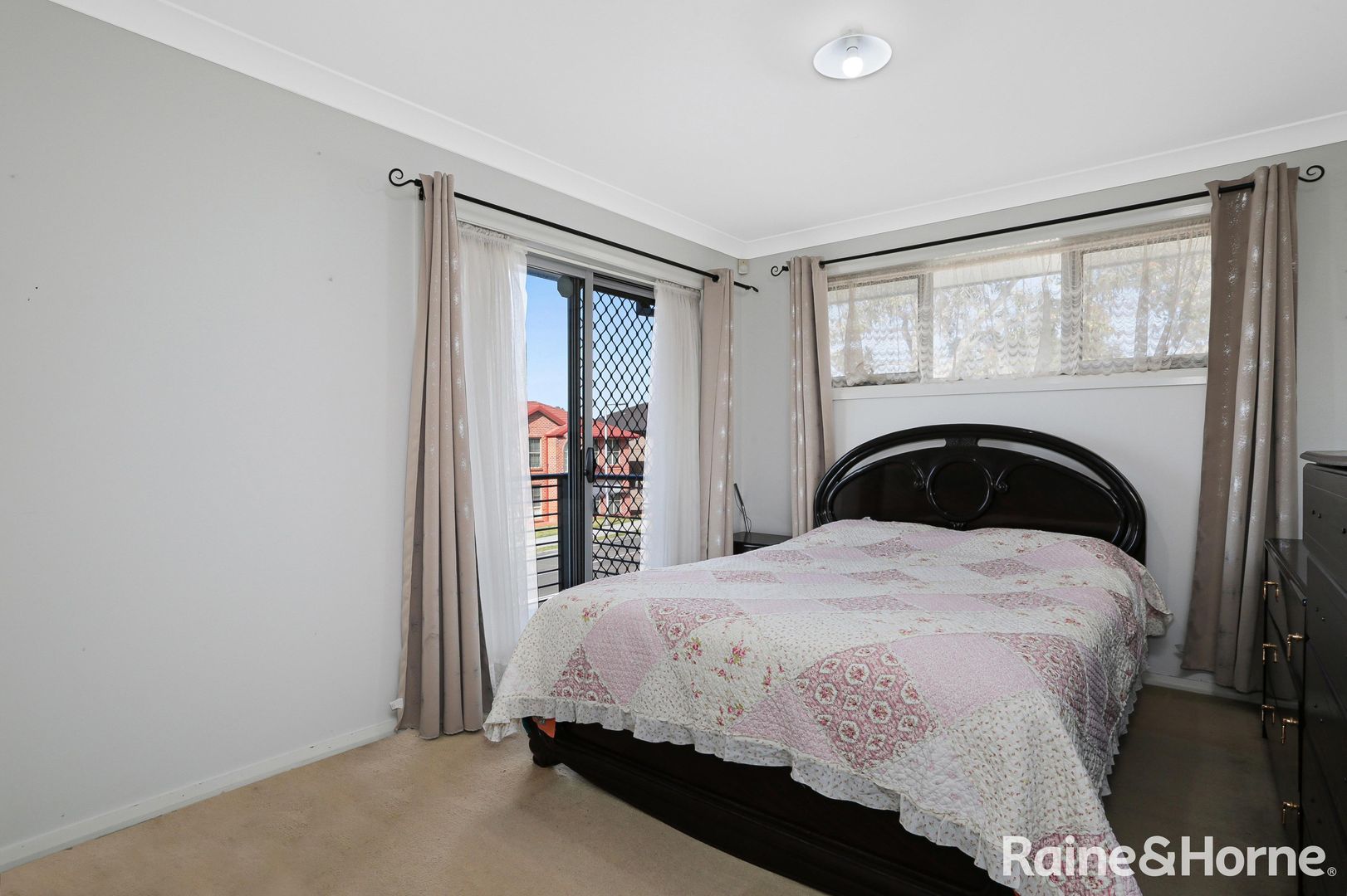 111 Atlantic Boulevard, Glenfield NSW 2167, Image 2