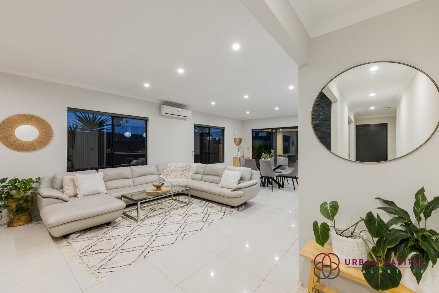 3 bedrooms House in 8 Harmony Street WELLARD WA, 6170