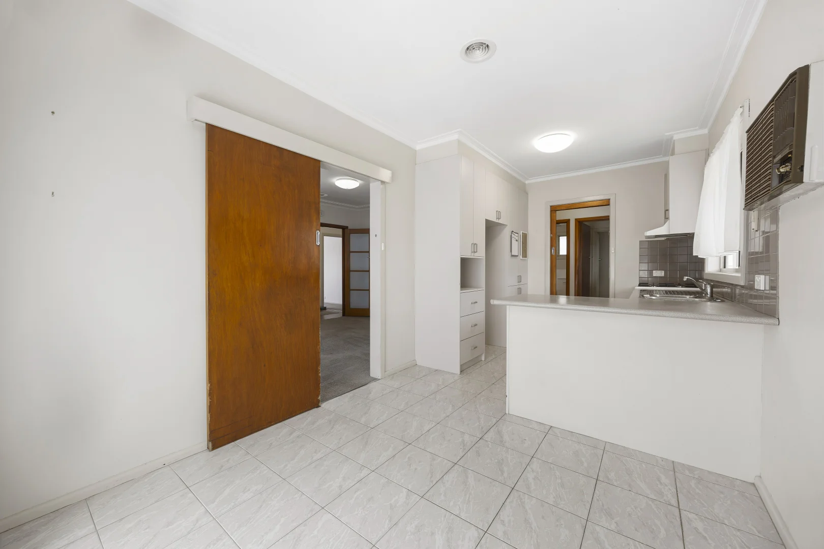 Additional image 4 of 1/8 Gale Street, Canadian VIC 3350