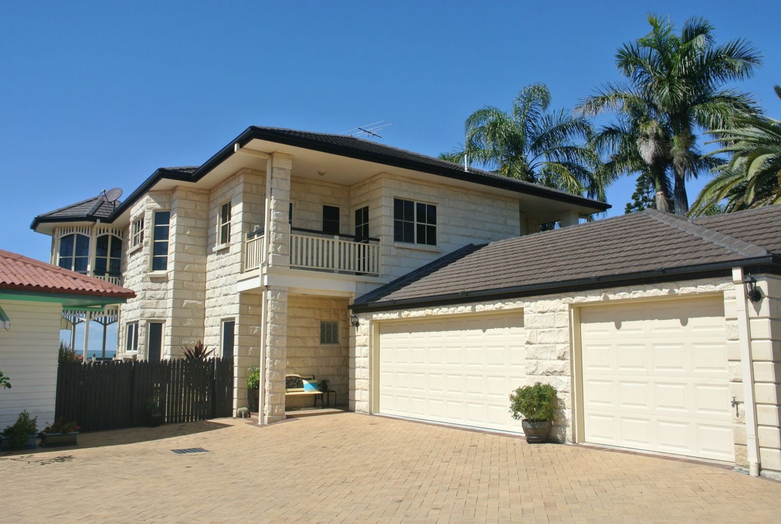 2/7a Bayview Terrace, Clontarf QLD 4019, Image 2