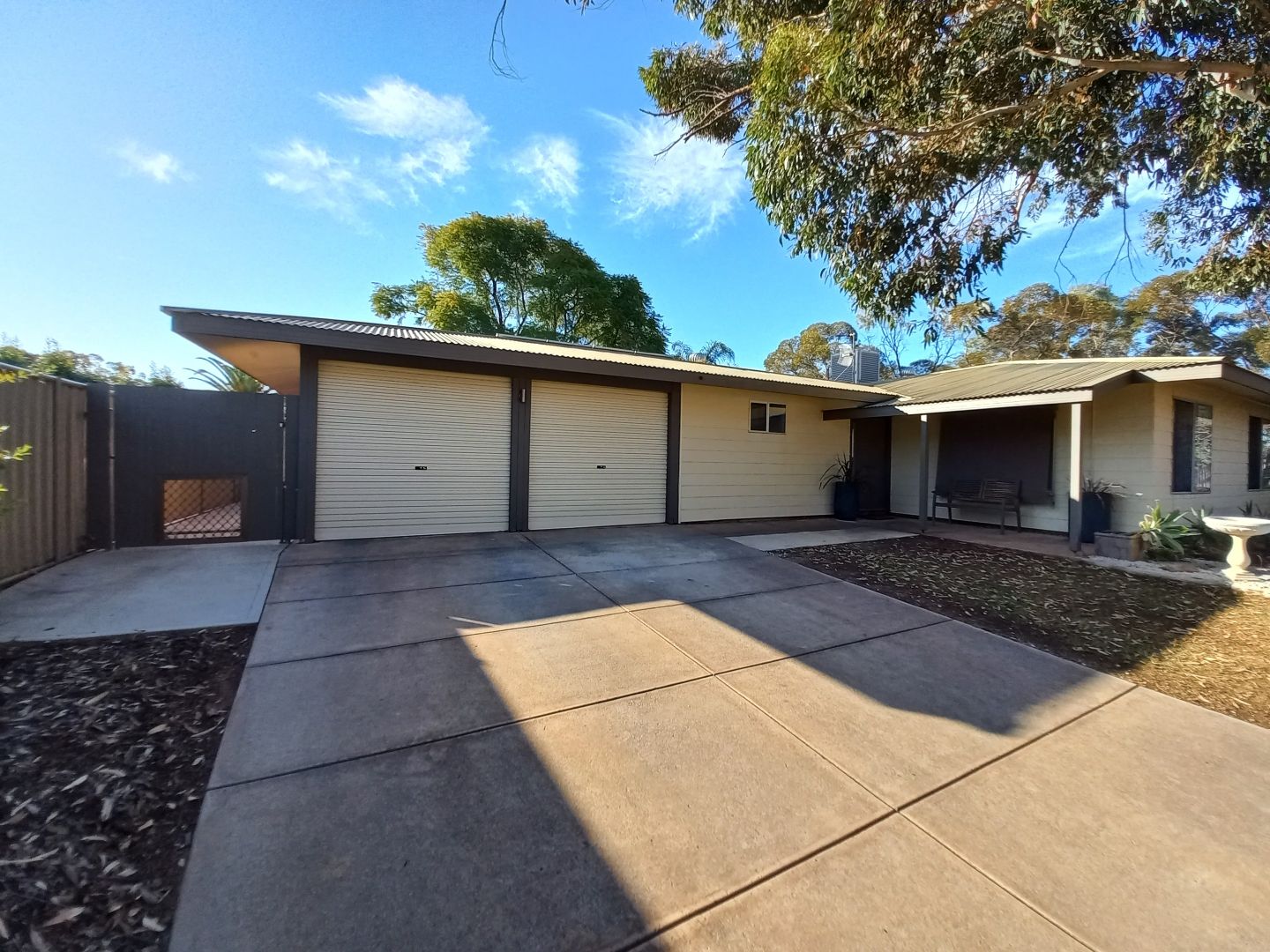 21 Gregory St, Roxby Downs SA 5725, Image 1