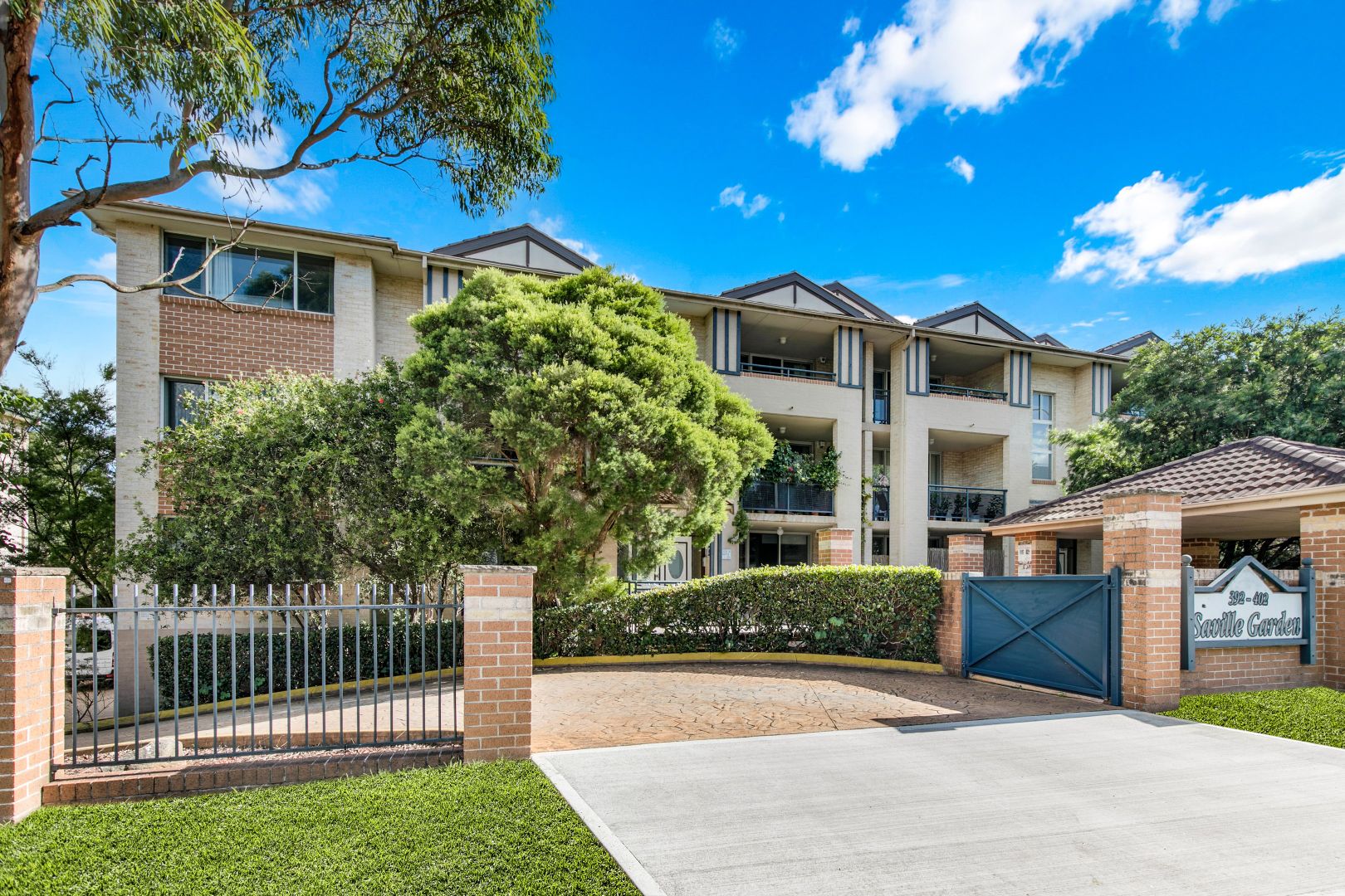 17/392-402 Windsor Road, Baulkham Hills NSW 2153