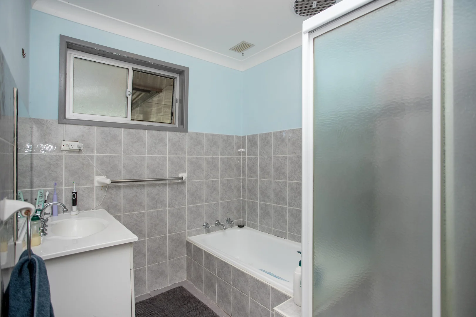 Additional image 3 of 2 Kundibakh Close, Wingham NSW 2429