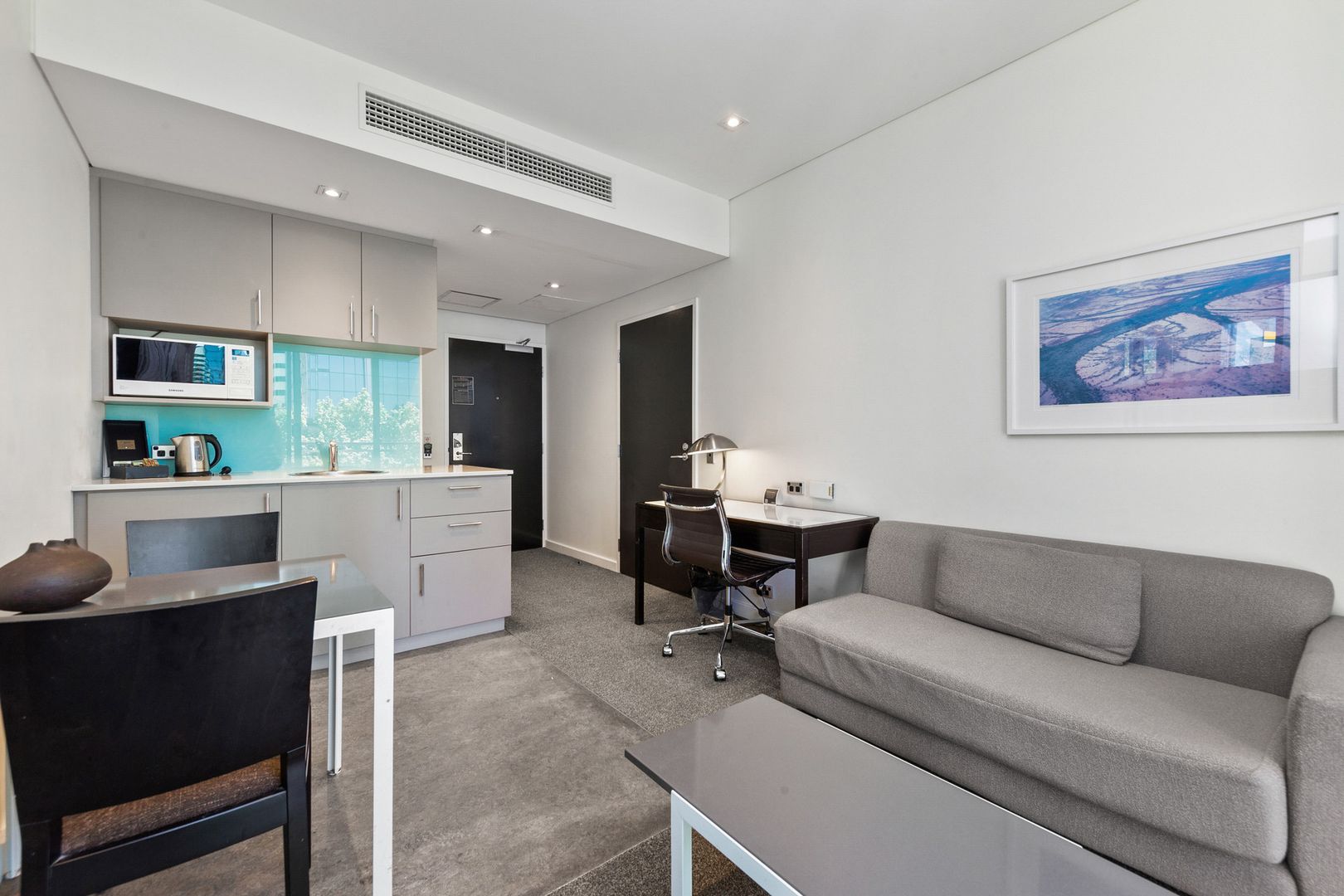 102/33 Mounts Bay Road, Perth WA 6000, Image 1