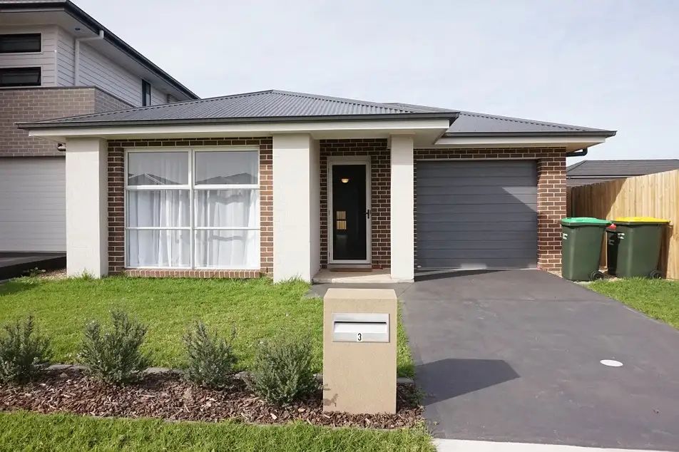 4 bedrooms House in 3 Wigun Street AUSTRAL NSW, 2179