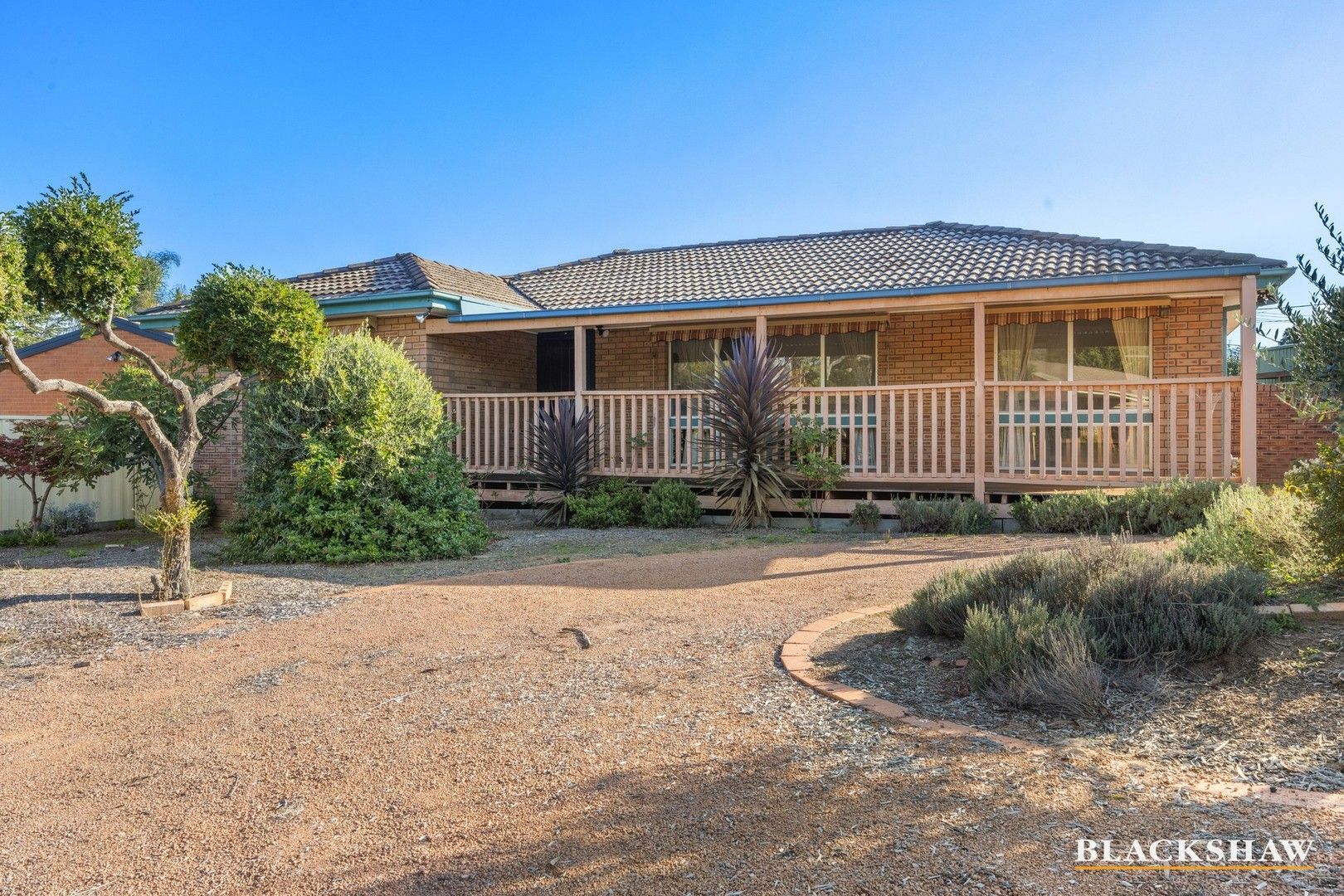 10 Oldfield Circuit, Kambah ACT 2902, Image 0