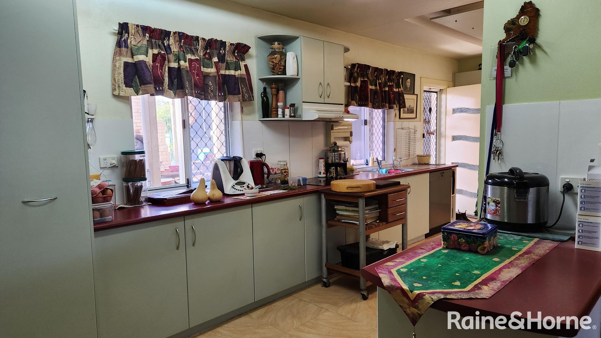 81 Albany Highway, Kojonup WA 6395, Image 2