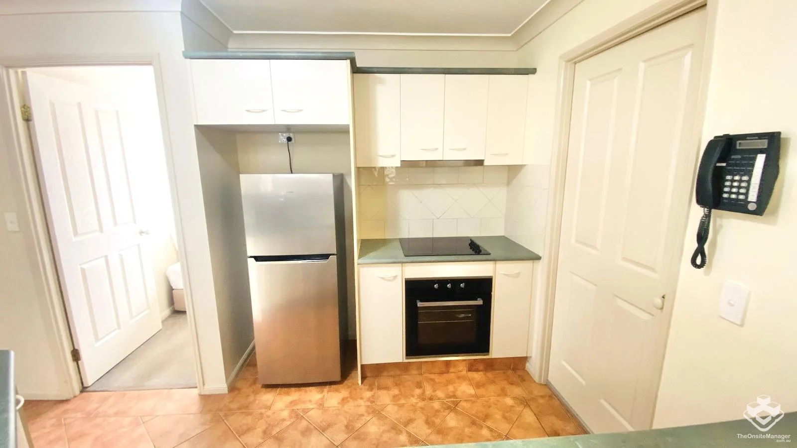 Additional image 11 of ID:21166499/16 Mulyan Place, Ashmore QLD 4214