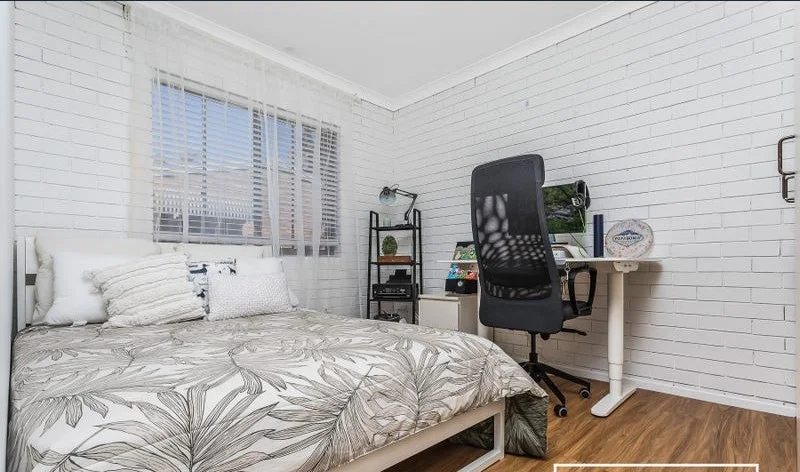 Additional image 6 of 2/59 Prince Edward Pd, Redcliffe QLD 4020