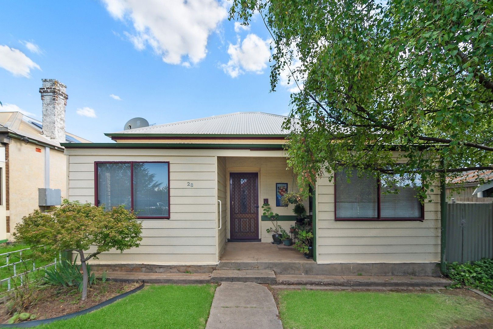 2 bedrooms House in 28 Rosemary Lane ORANGE NSW, 2800