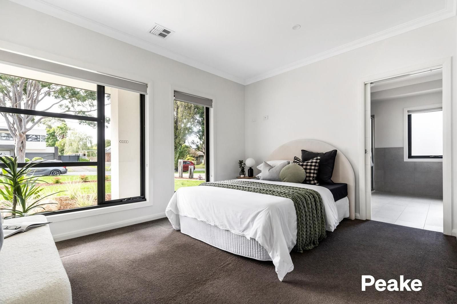 1/2 Turner Street, Berwick VIC 3806, Image 2