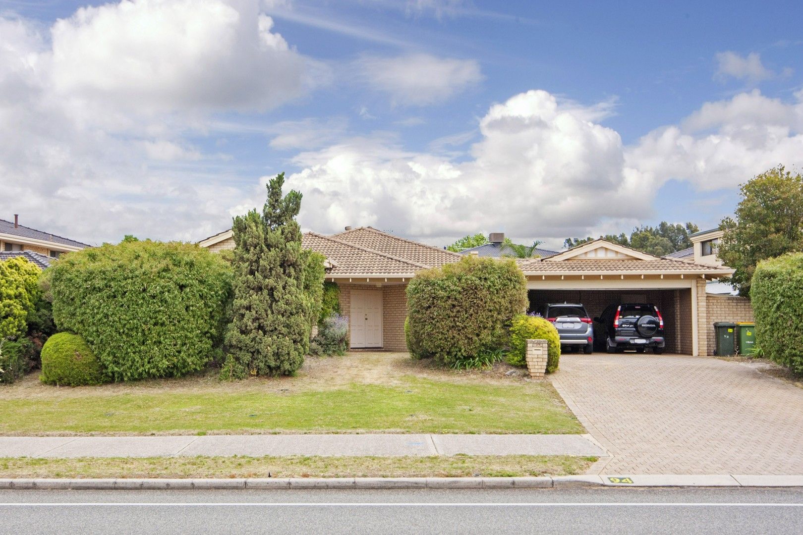 4 bedrooms House in 94 Jackson Avenue WINTHROP WA, 6150