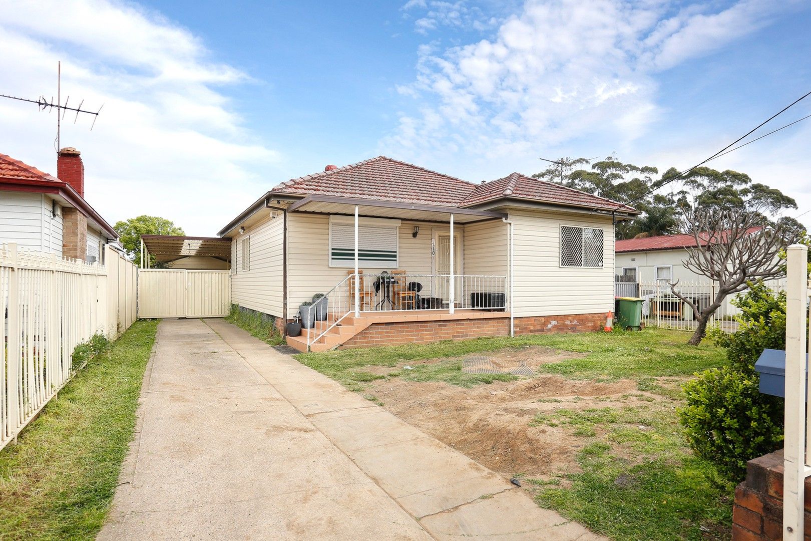 210 Fairfield Street, Fairfield East NSW 2165, Image 0