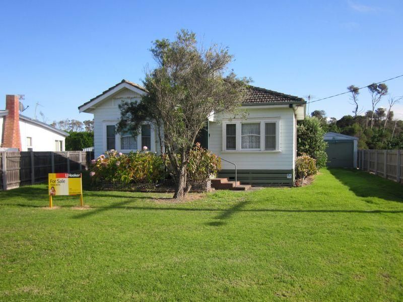 1 Trood Street, SEASPRAY VIC 3851, Image 0