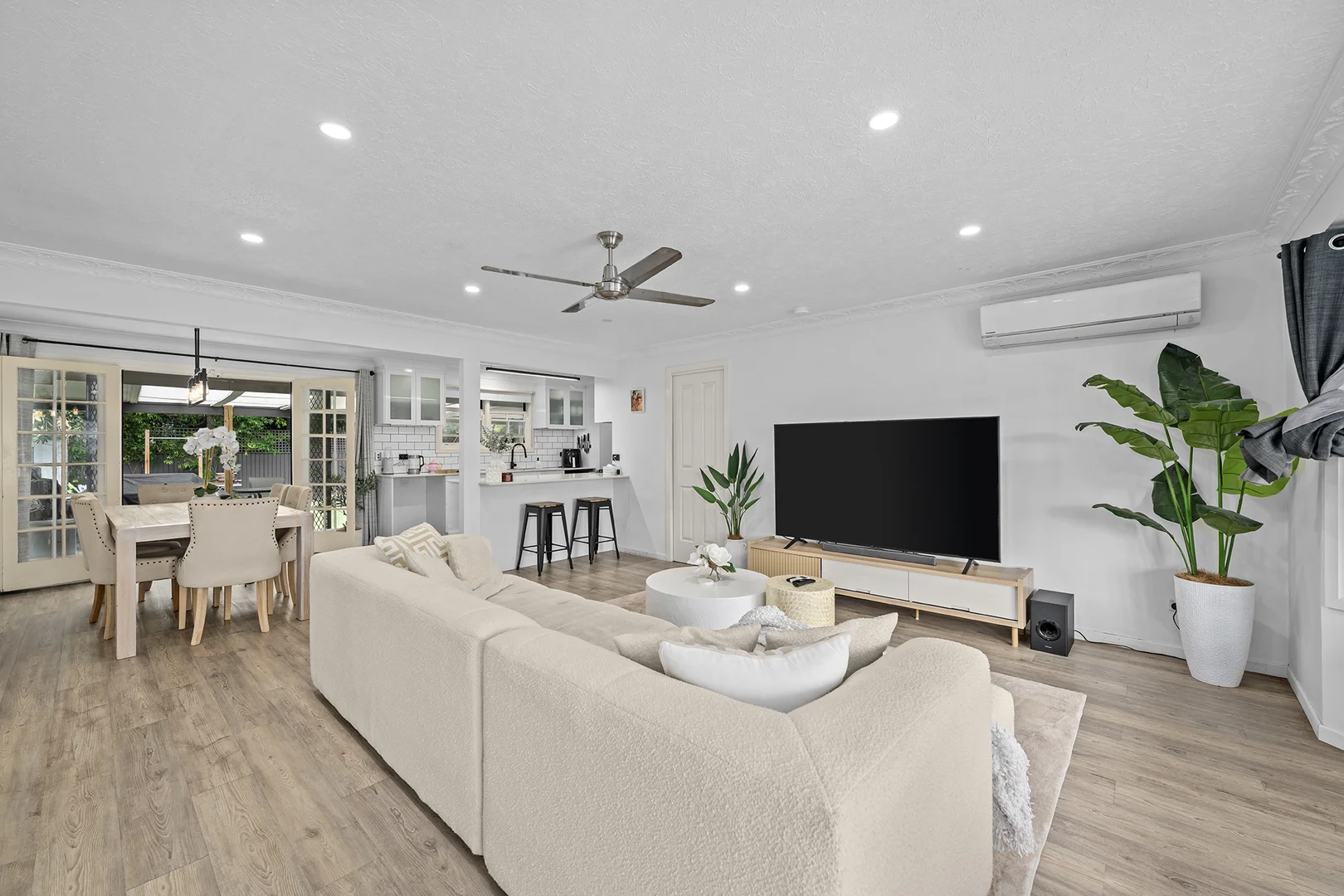 Additional image 4 of 7 Dame Patti Avenue, Mermaid Waters QLD 4218