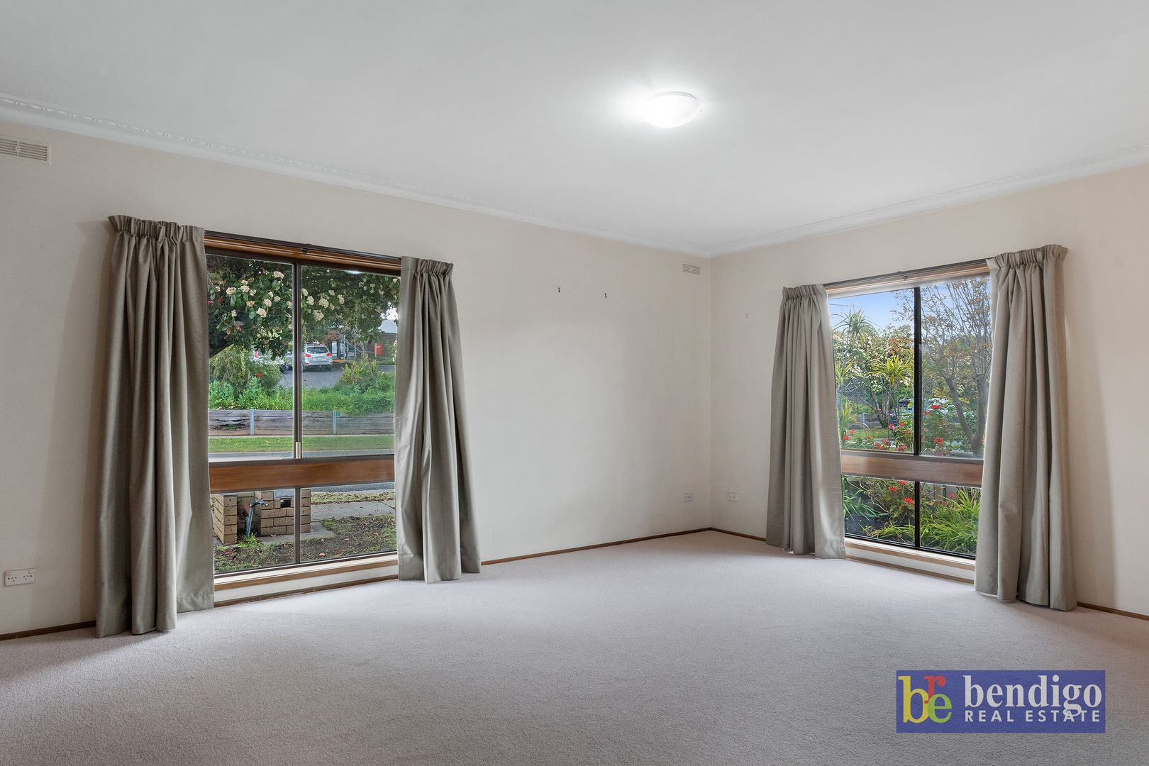 1/22 Reception Avenue, Strathdale VIC 3550, Image 1