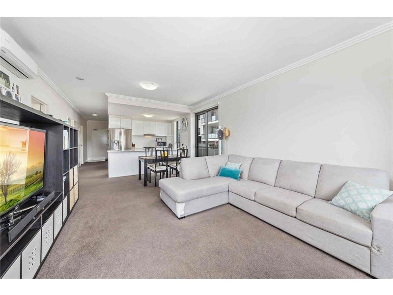 2 bedrooms Apartment / Unit / Flat in 51/9-11 Weston Street ROSEHILL NSW, 2142