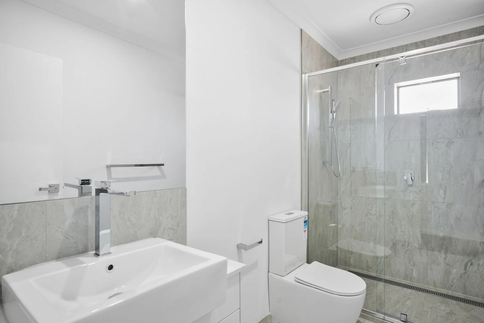 Additional image 5 of 1/408 Scoresby Road, Ferntree Gully VIC 3156