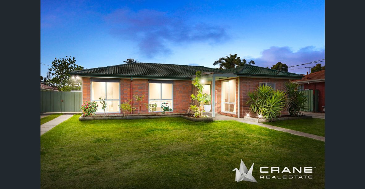 3 bedrooms House in 6 Hyett Court SUNSHINE WEST VIC, 3020