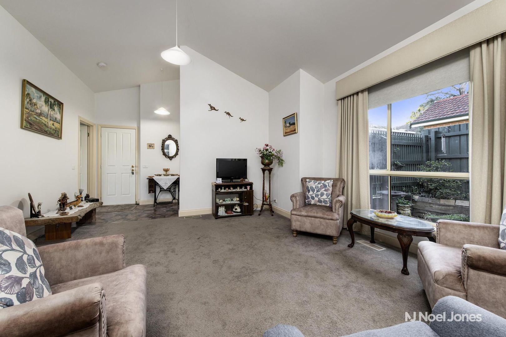 3/20 McGhee Avenue, Mitcham VIC 3132, Image 2