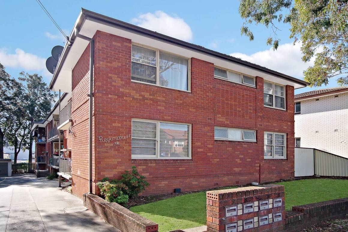 Picture of 4/7A Reginald Avenue, BELMORE NSW 2192