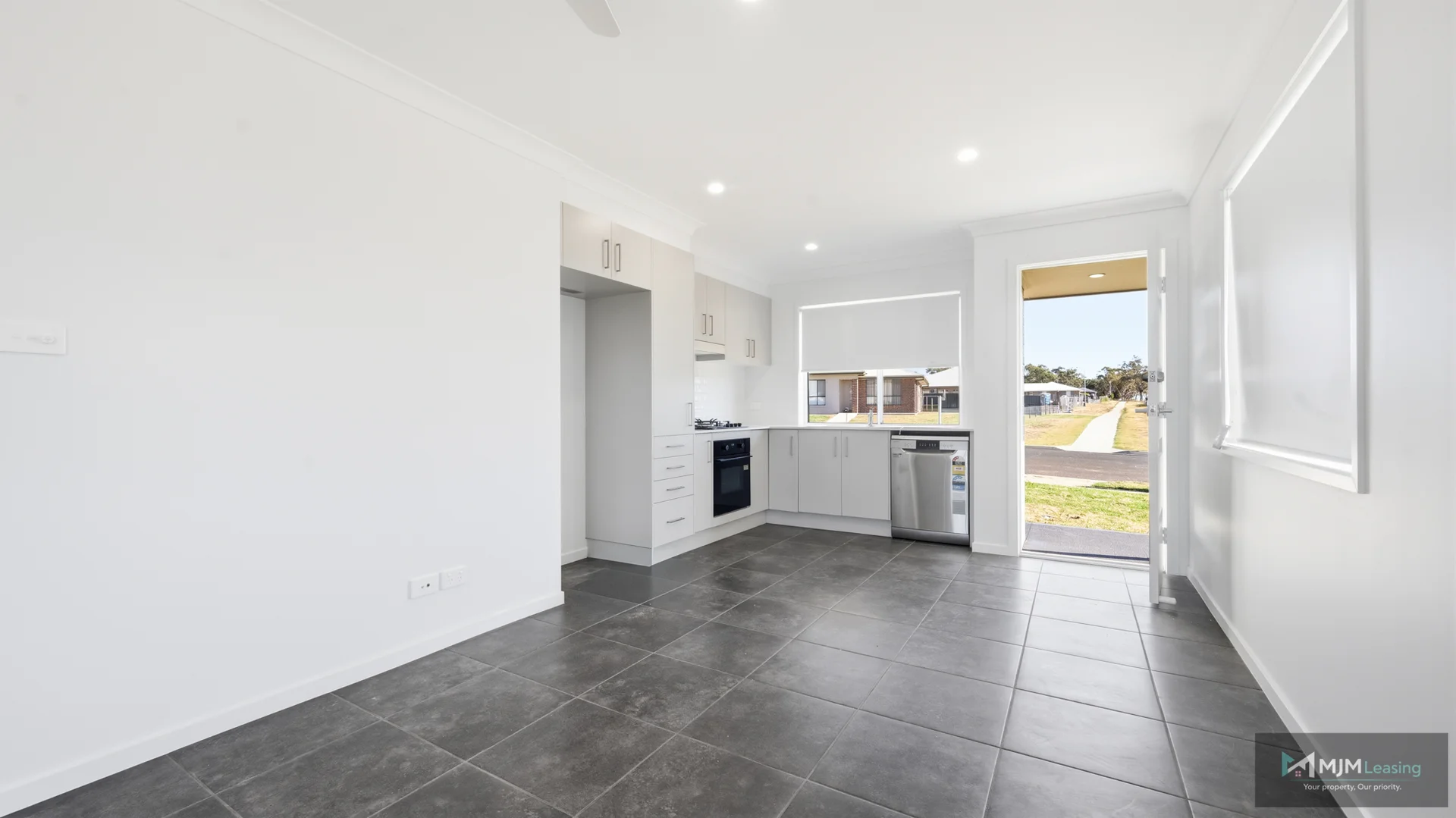 Additional image 4 of 2/12 Peppercress Court, Tamworth NSW 2340