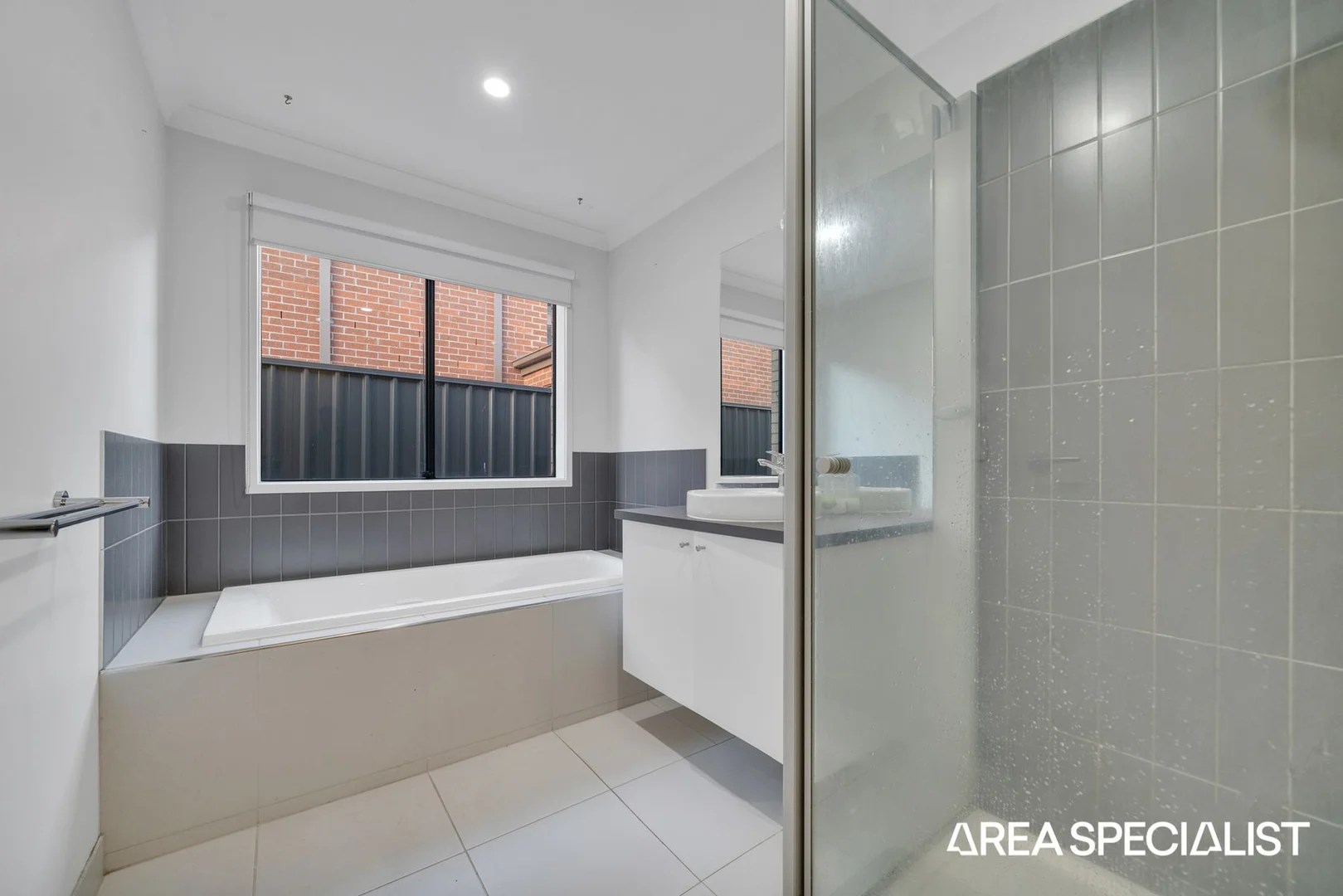 Additional image 8 of 2/4 Dorset Grove, Truganina VIC 3029