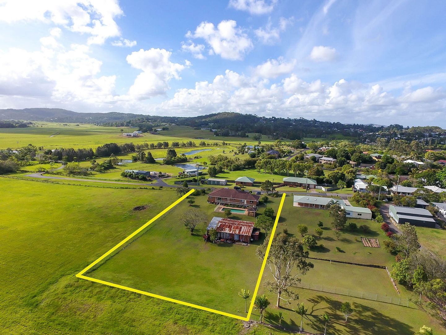 61 Wharf Road, Bli Bli QLD 4560, Image 2