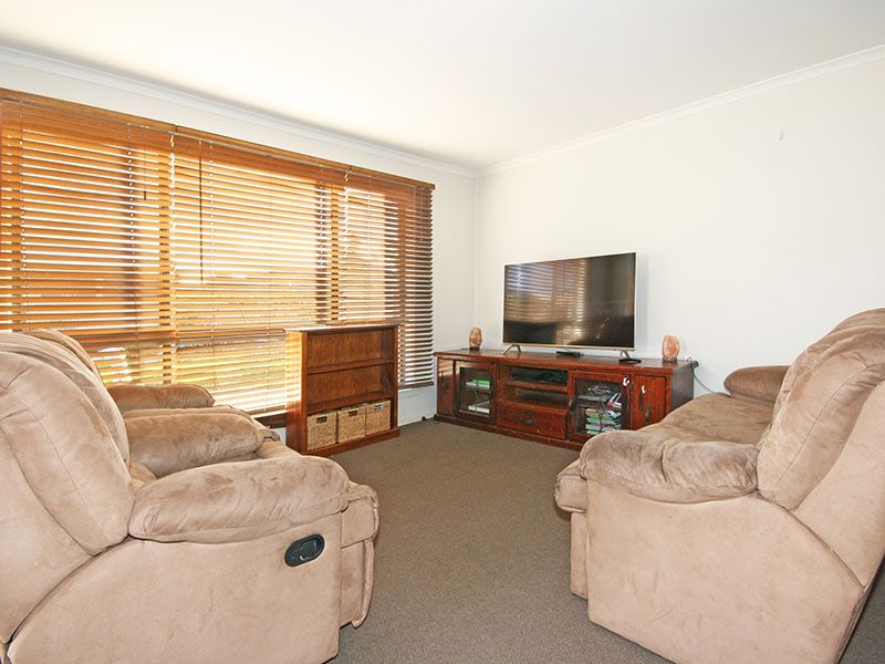 35 Oriana Drive, Sellicks Beach SA 5174, Image 2