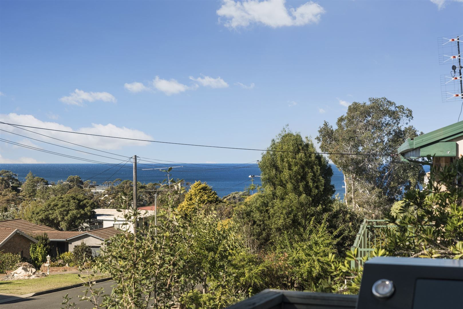 15 Hilltop Crescent, Mollymook NSW 2539, Image 1