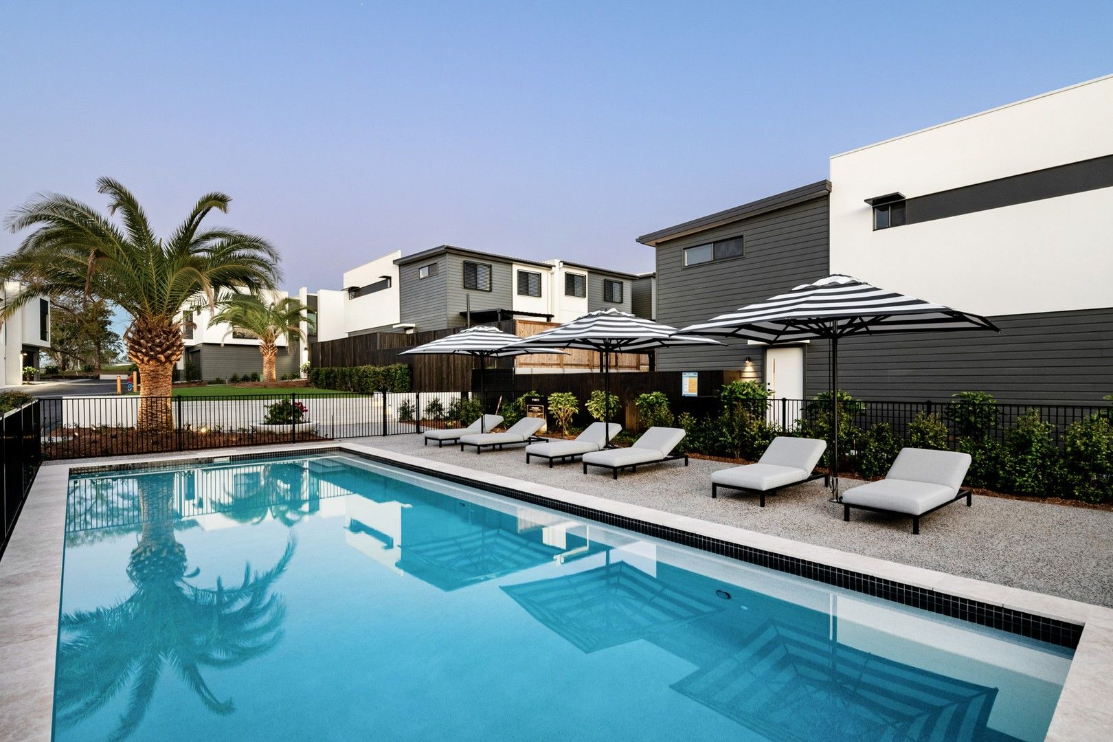 4 bedrooms Townhouse in 15/10 Giosam St RICHLANDS QLD, 4077