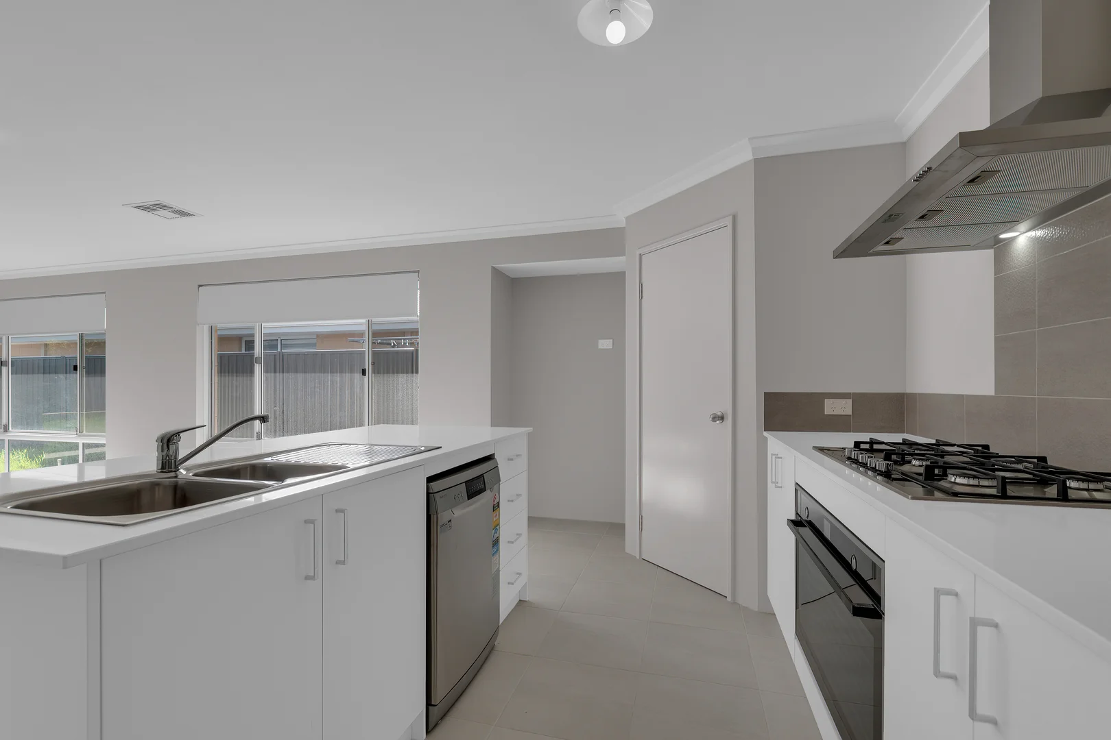 Additional image 6 of 29 Sarasota Loop, Madora Bay WA 6210