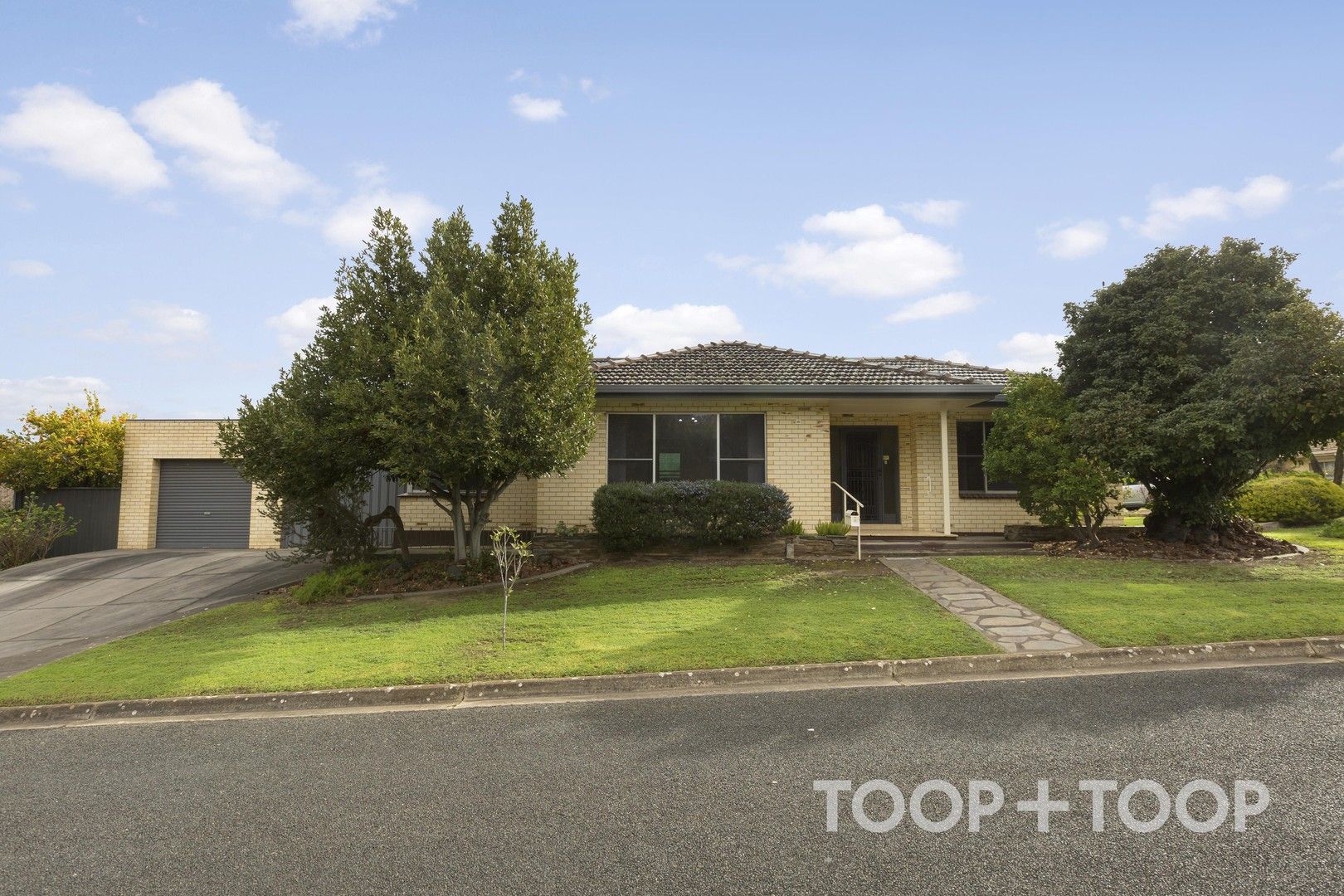 15 Robert Arnold Avenue, Valley View SA 5093 House For Rent Domain