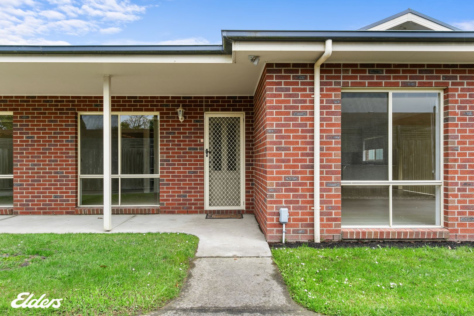 2/17 Buckley Street, Yarram VIC 3971, Image 1