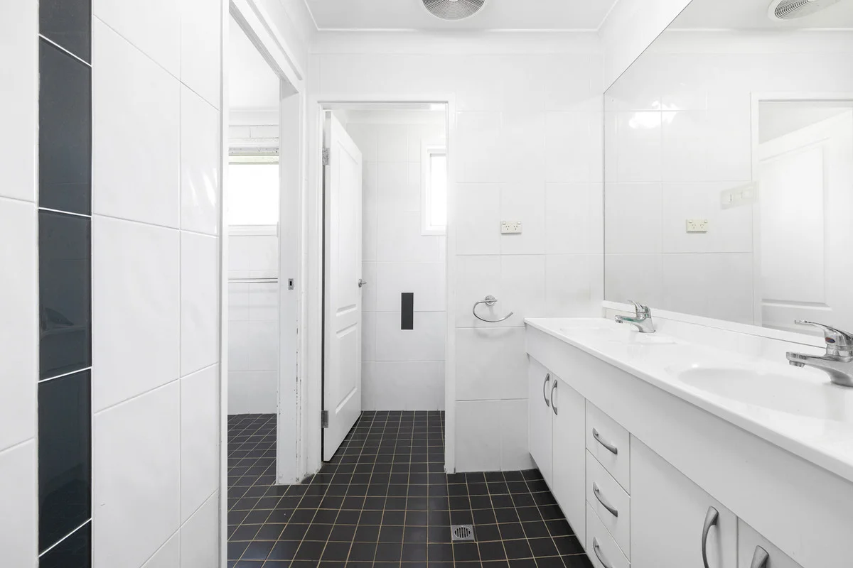 Additional image 9 of 9 Dening Close, Chipping Norton NSW 2170