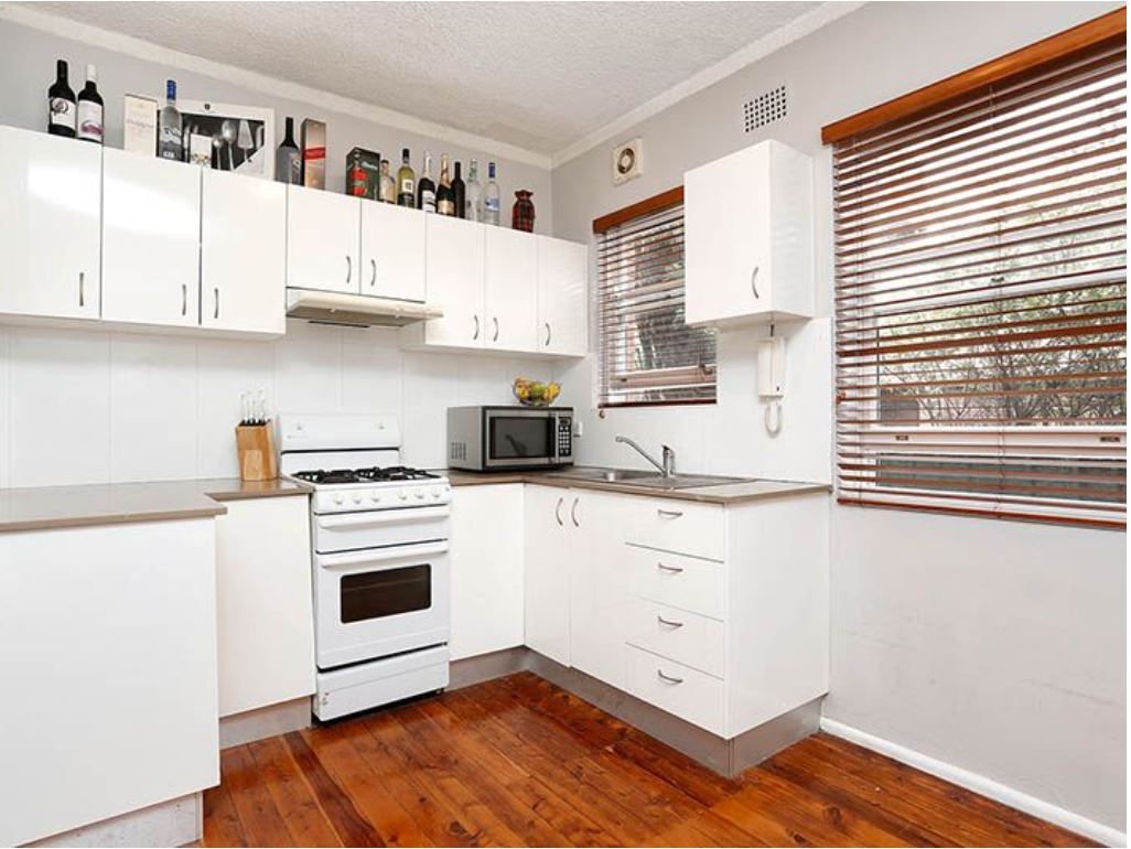 2 bedrooms Apartment / Unit / Flat in 3/24 Oxford Street MORTDALE NSW, 2223