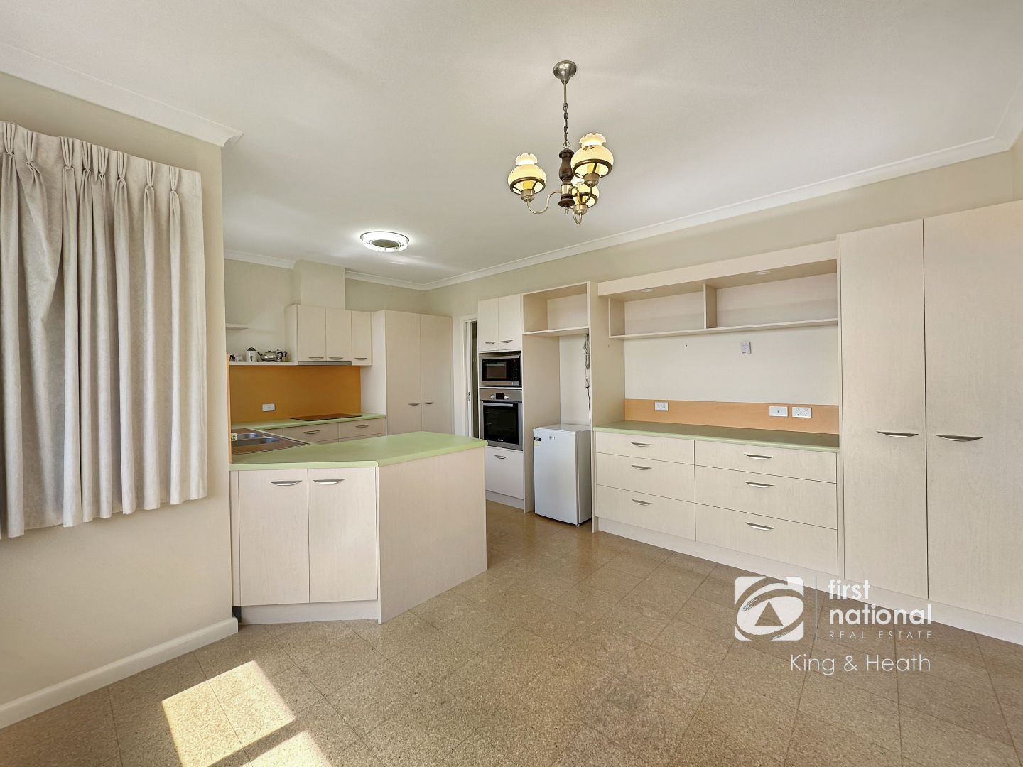 83 Williams Parade, Bairnsdale VIC 3875 House For Rent Domain