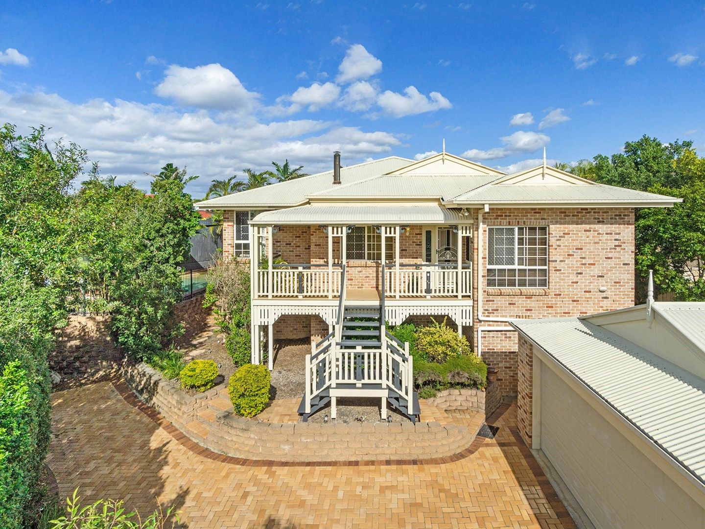 11 Connelly Court, Albany Creek QLD 4035, Image 2
