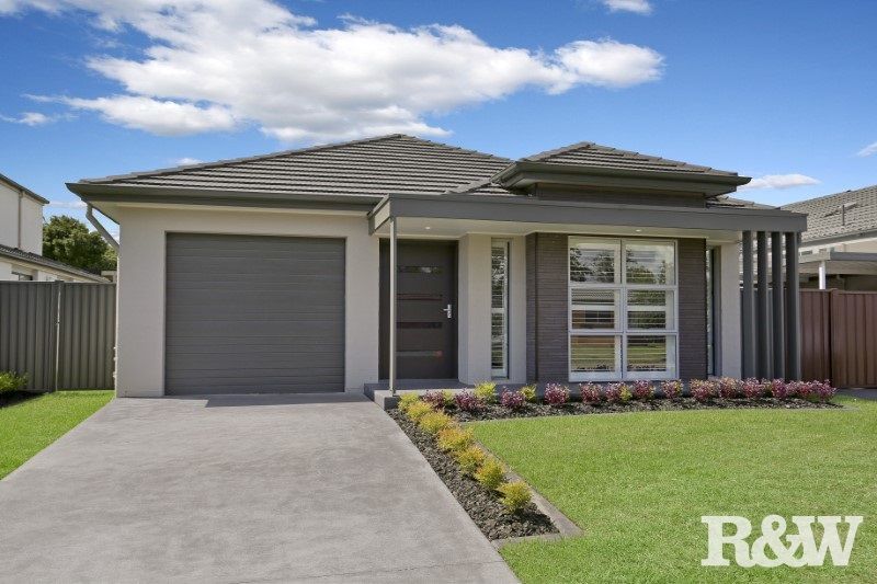 14 Grevillea Drive, St Clair NSW 2759, Image 0