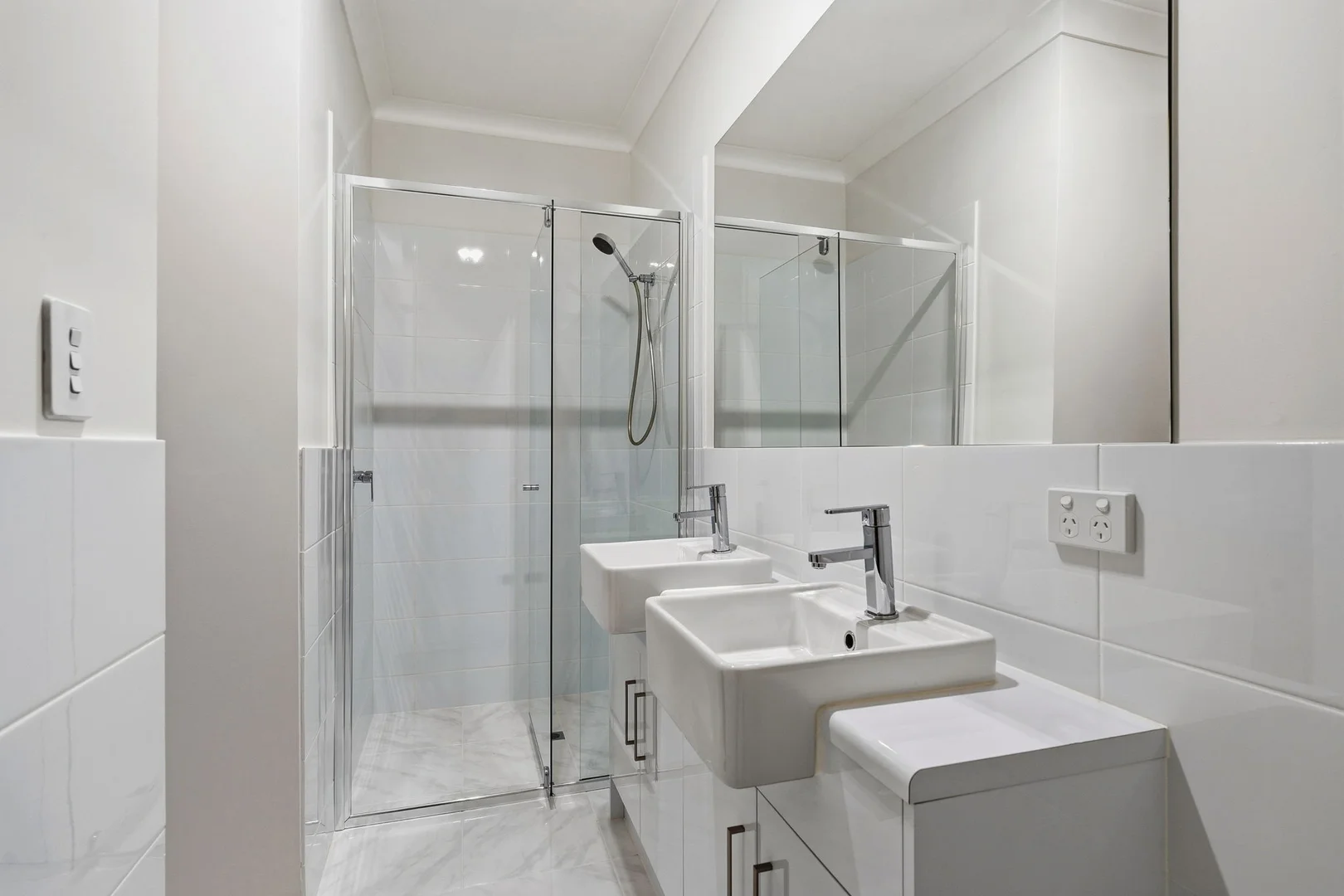 Additional image 5 of 4/5 Patawalonga Frontage, Glenelg North SA 5045