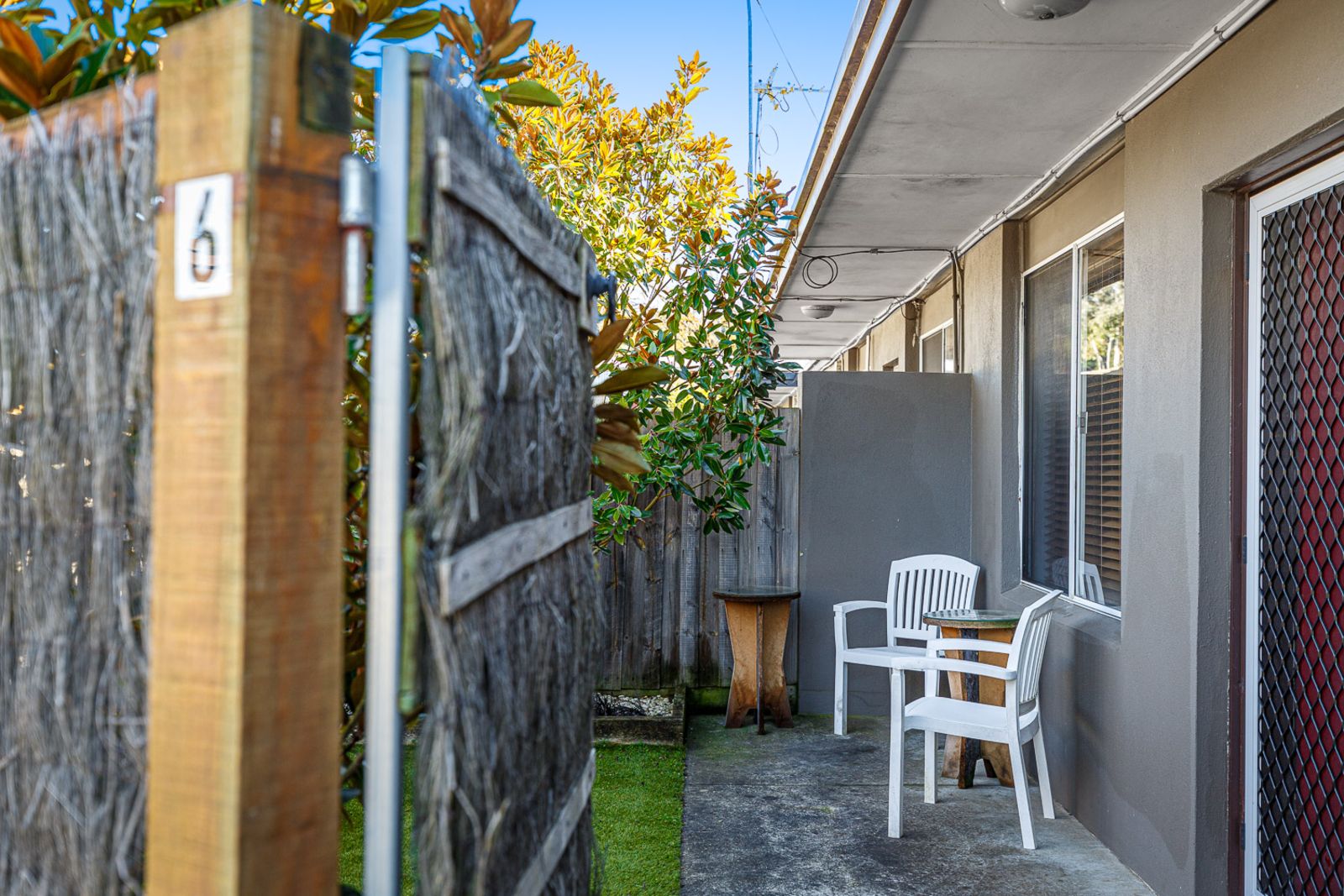 6/8 Regent Drive, Canadian VIC 3350, Image 1