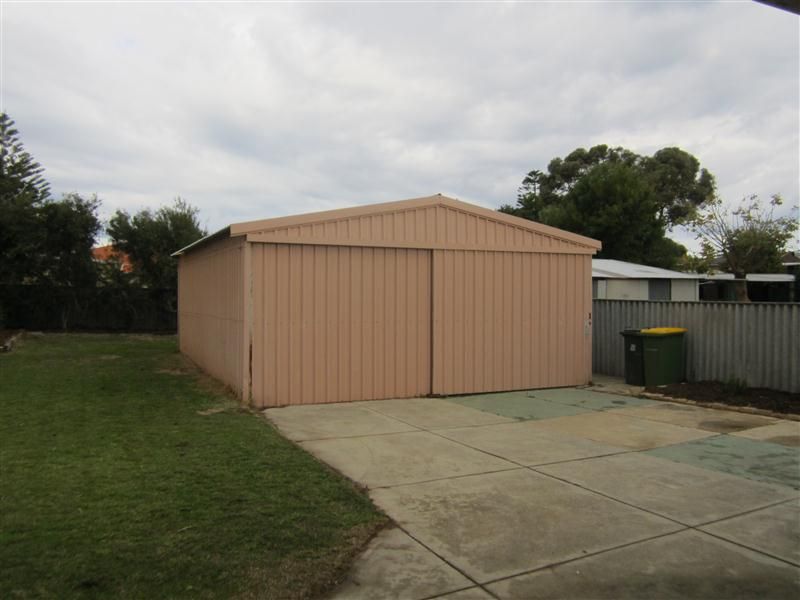 3 bedrooms House in 5 Hodges Street SHOALWATER WA, 6169