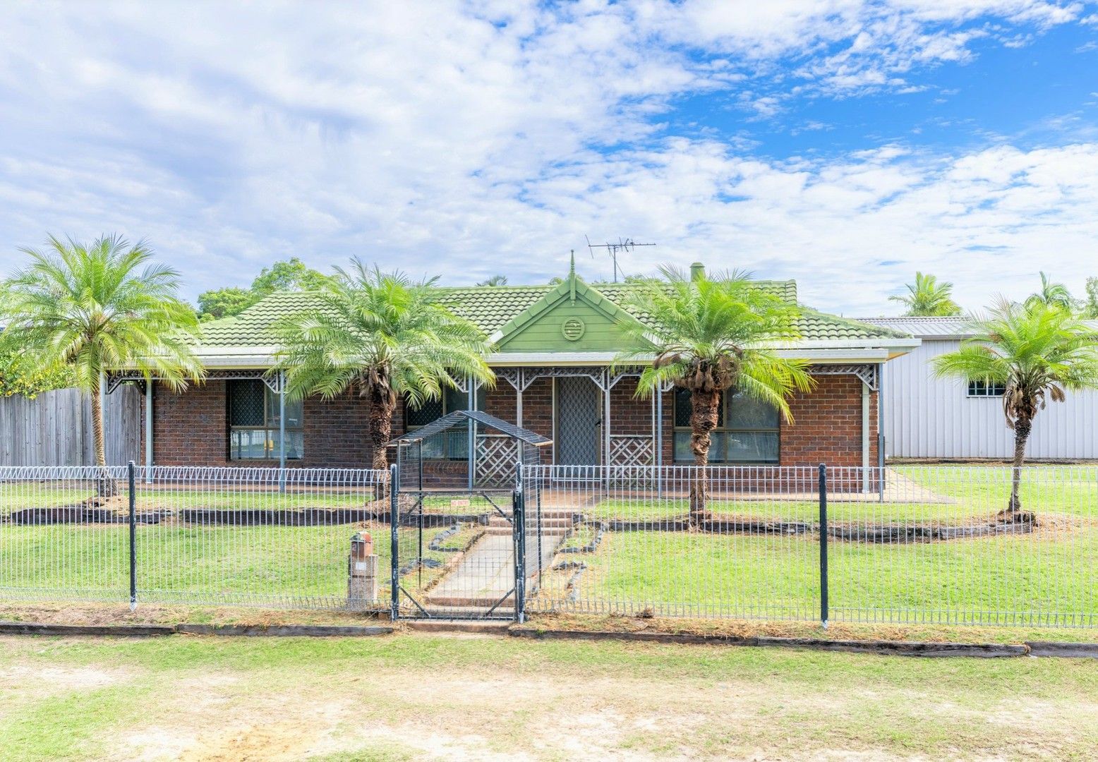 2 Calder Court, Crestmead QLD 4132 - House For Rent | Domain