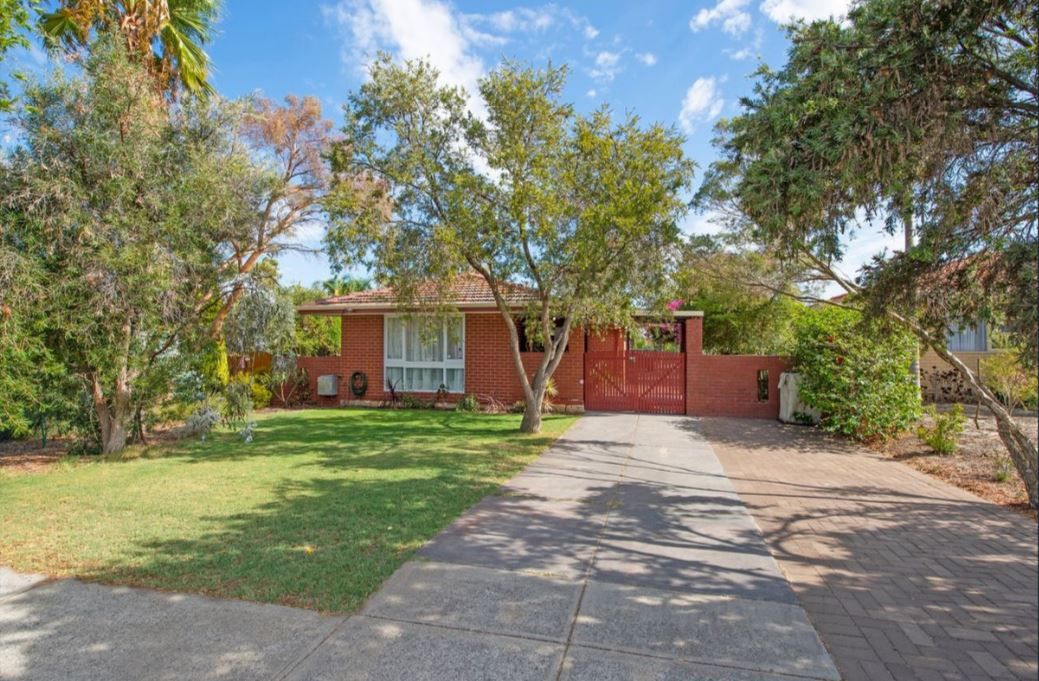 3 bedrooms House in 23 Slindon Street NOLLAMARA WA, 6061