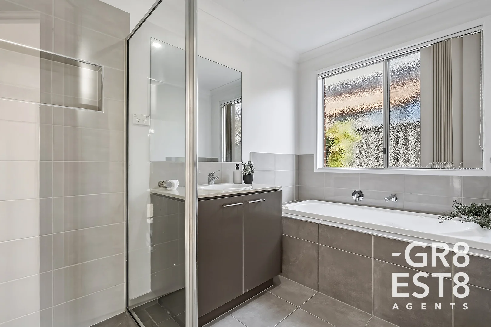 Additional image 17 of 12 Newington drive, Cranbourne East VIC 3977